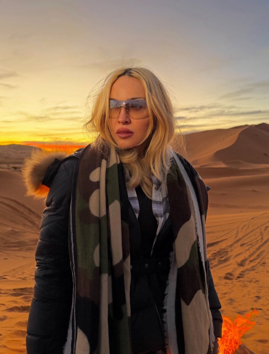 PopBase's tweet image. Madonna shares post calling for the people of Iran to be freed:

“[…] I think of all the people in IRAN who are fighting a much needed, Revolution and willing to die for what they believe in. We take so much for granted Myself included. […] The women of Iran do not have this…