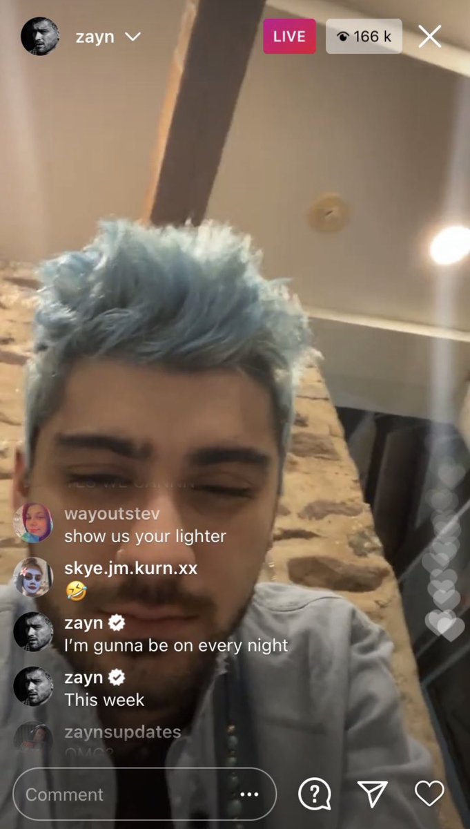 ZJMCRAVE's tweet image. 5 YEARS LATER HE ACTUALLY DID GO LIVE 😭