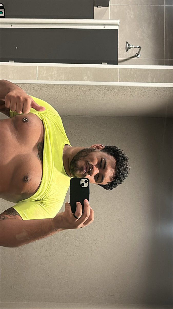 João Lu tweet media