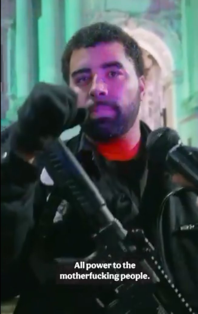 Si tenéis una mala noche, pensad que hay Black Panthers armados por las calles de Filadelfia diciendo: