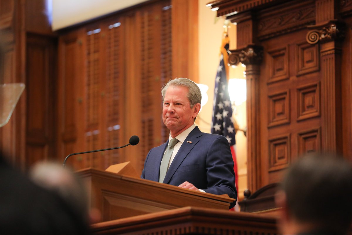 GovKemp's tweet photo. It was my distinct privilege to address the General Assembly this morning and deliver my final State of the State speech as Georgia's governor. 

My family and I have been honored to serve our fellow Georgians these last 7 years, and we look forward to finishing the race and delivering on promises again this year!