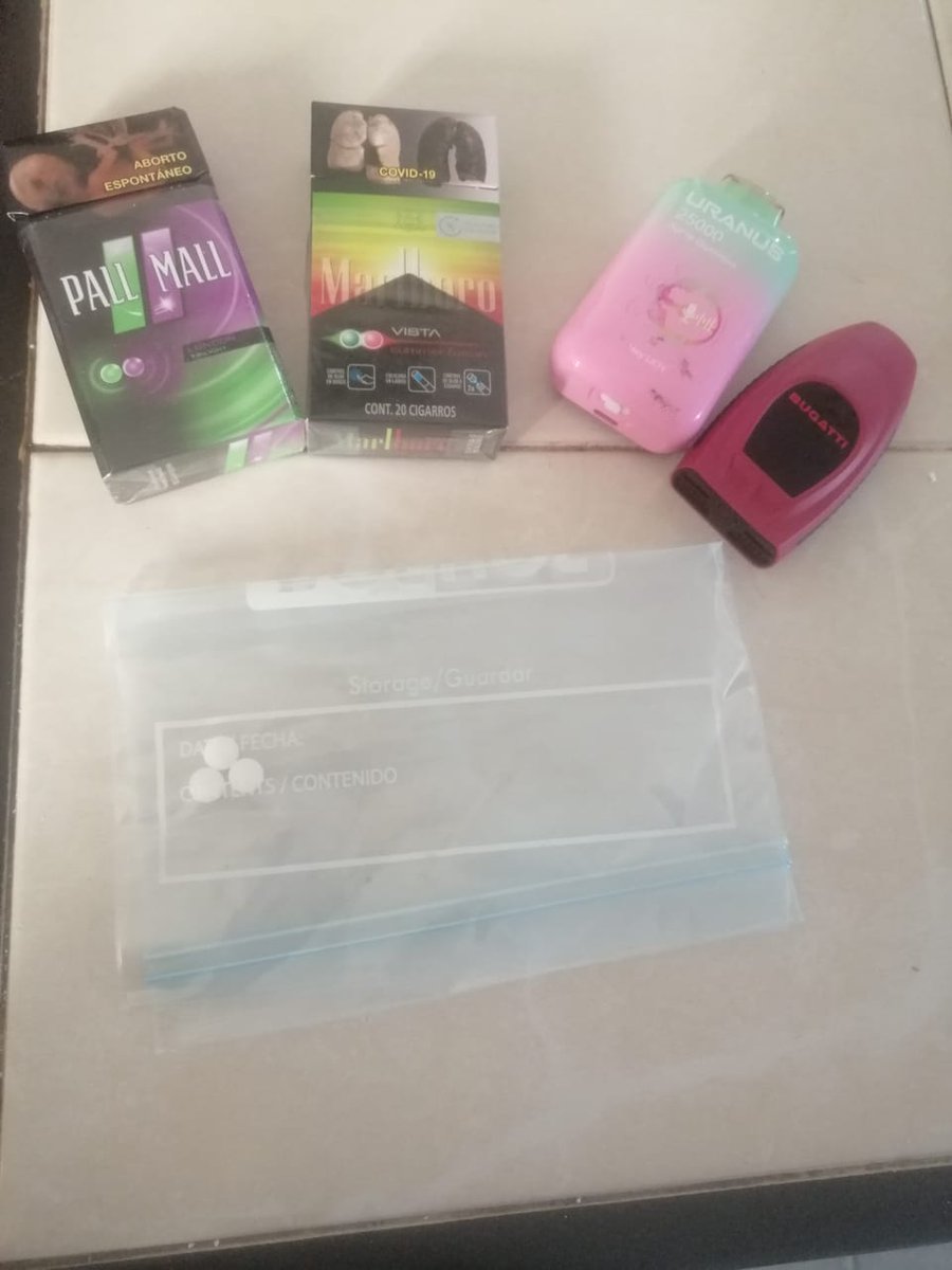 potito21_'s tweet image. se les acabó su gordita #drugtwt