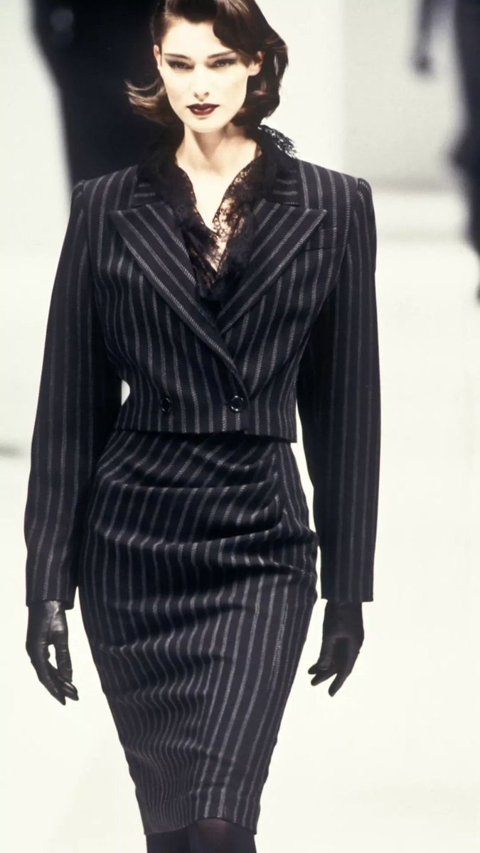 Jamallcouture's tweet image. Byblos F/W 1995 🕴🏻