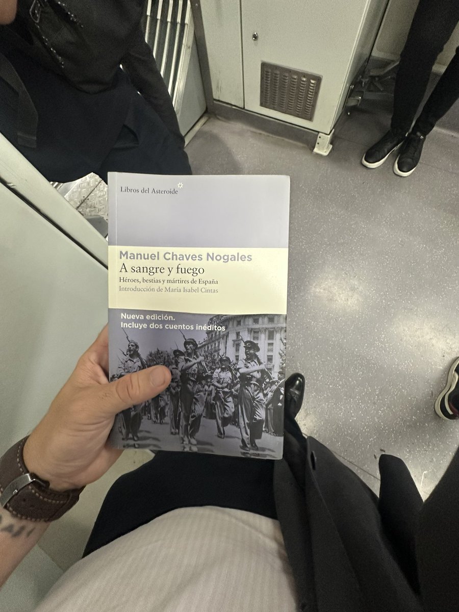 ChuchoDee's tweet photo. Lectura de enero. https://t.co/TFBlKJXHVf