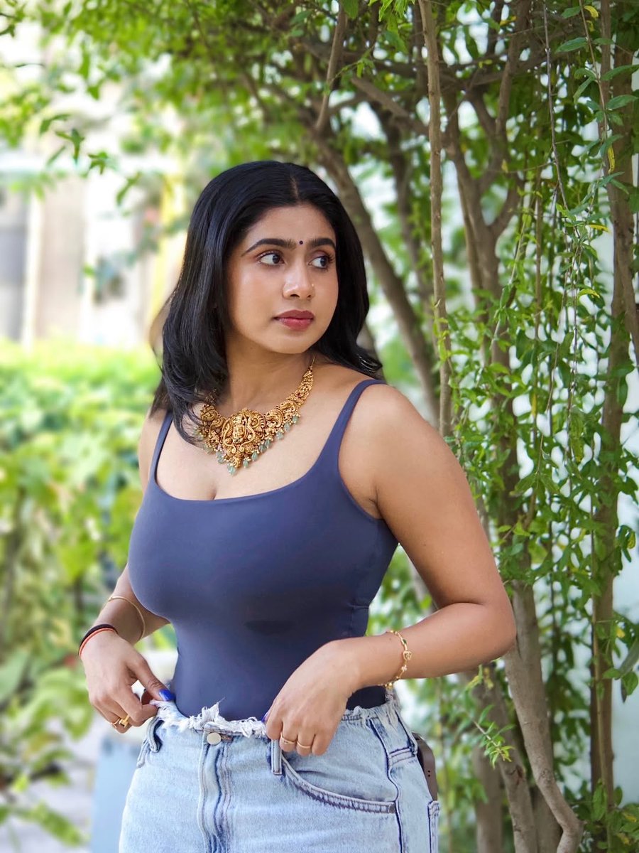 actressleaks69's tweet photo. Prathibha ❤️ https://t.co/3fNTvwM1Go