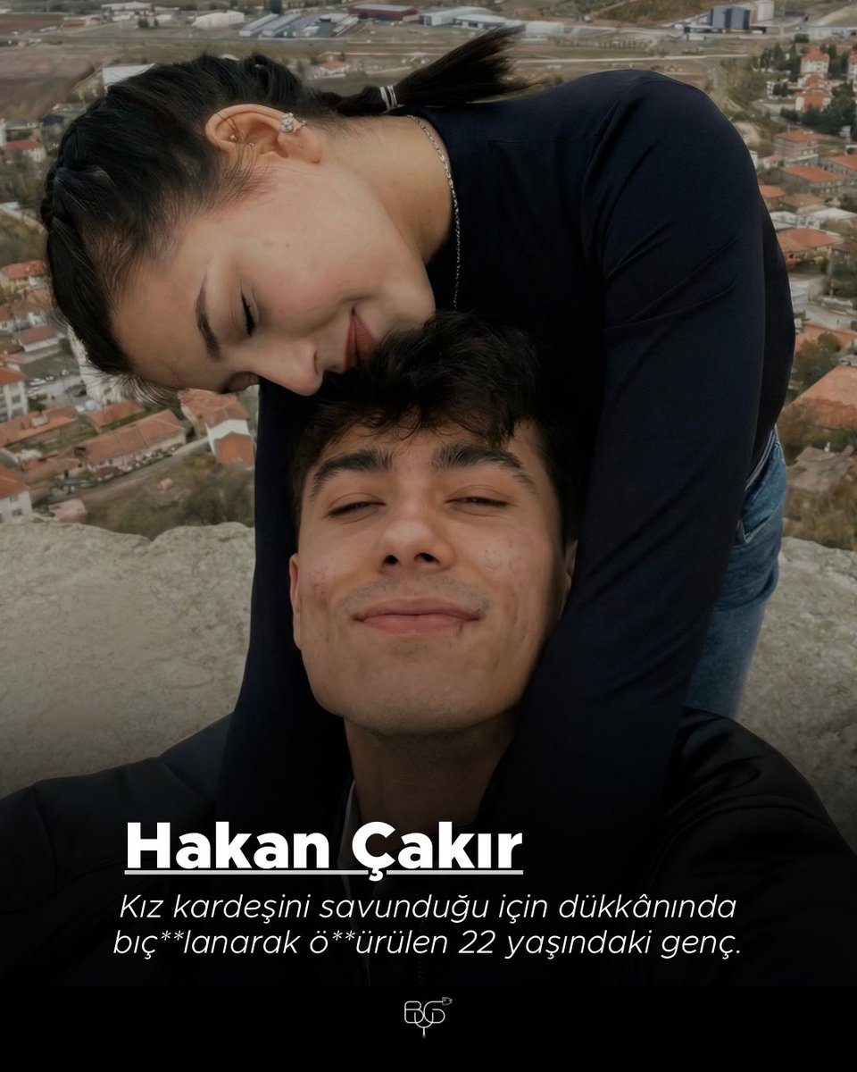 bgyetherr's tweet photo. Hakan Çakır

Kız kardeşini savunduğu için dükkânında bıçaklanarak öldürülen 22 yaşındaki genç. https://t.co/PfWP7Amouh