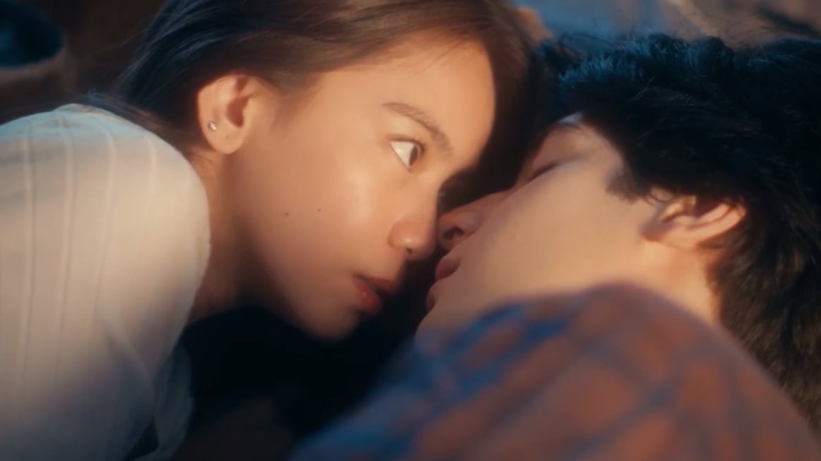 ashdresfiles's tweet image. YOU DON'T UNDERSTAND HOW MUCH I LOVE THIS SCENE 😩😩😩😩😩😩😩😩