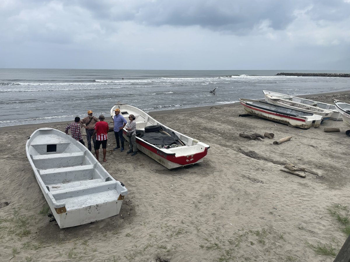 Las Zonificaciones de Aptitud desarrolladas por <a href="/UPRAColombia/">UPRA</a> identifican las áreas potenciales para la producción agrícola, pecuaria, acuícola, forestal y pesquera a partir de la integración de los componentes físicos, ambientales, económicos y sociales a nivel nacional.