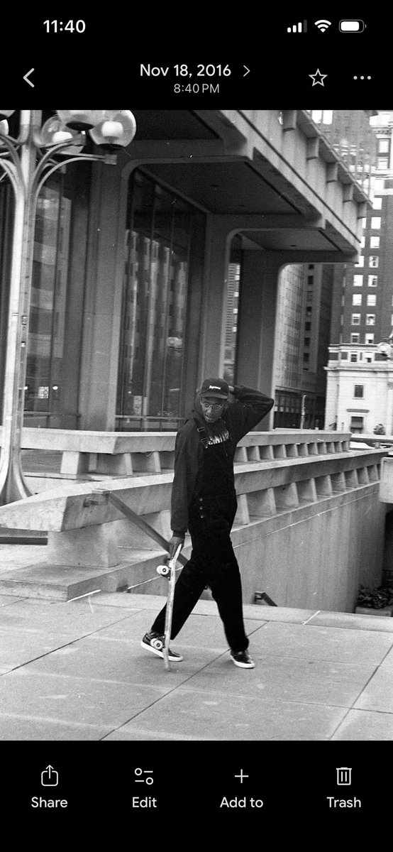 Big €uro tweet media