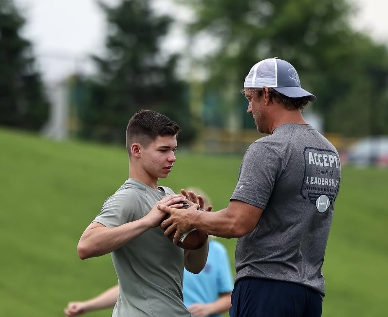 Jeff Trickey Quarterback Technique/Leadership Camp tweet media