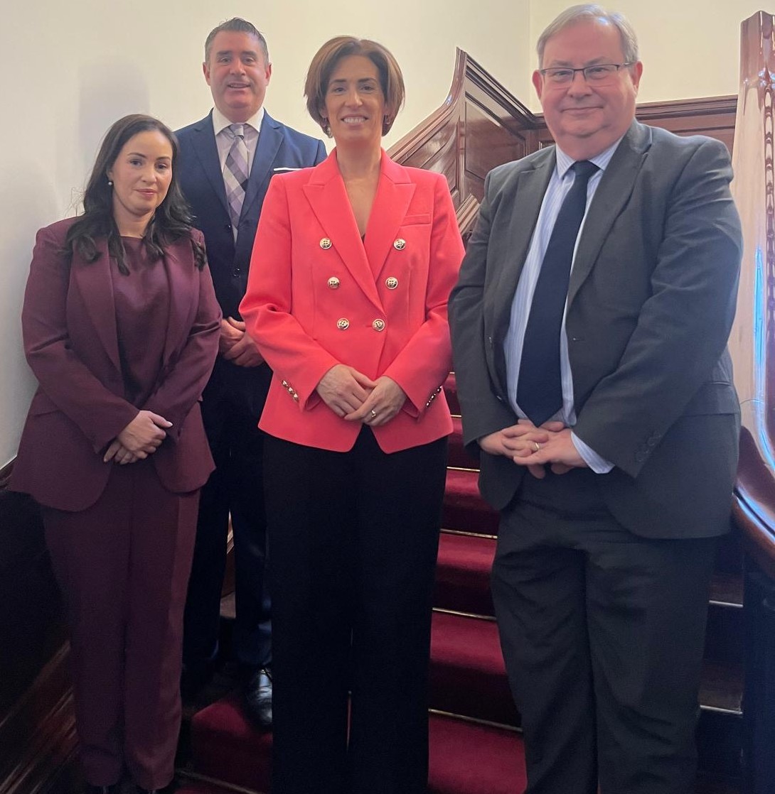 Teachers' Union Ire. tweet media