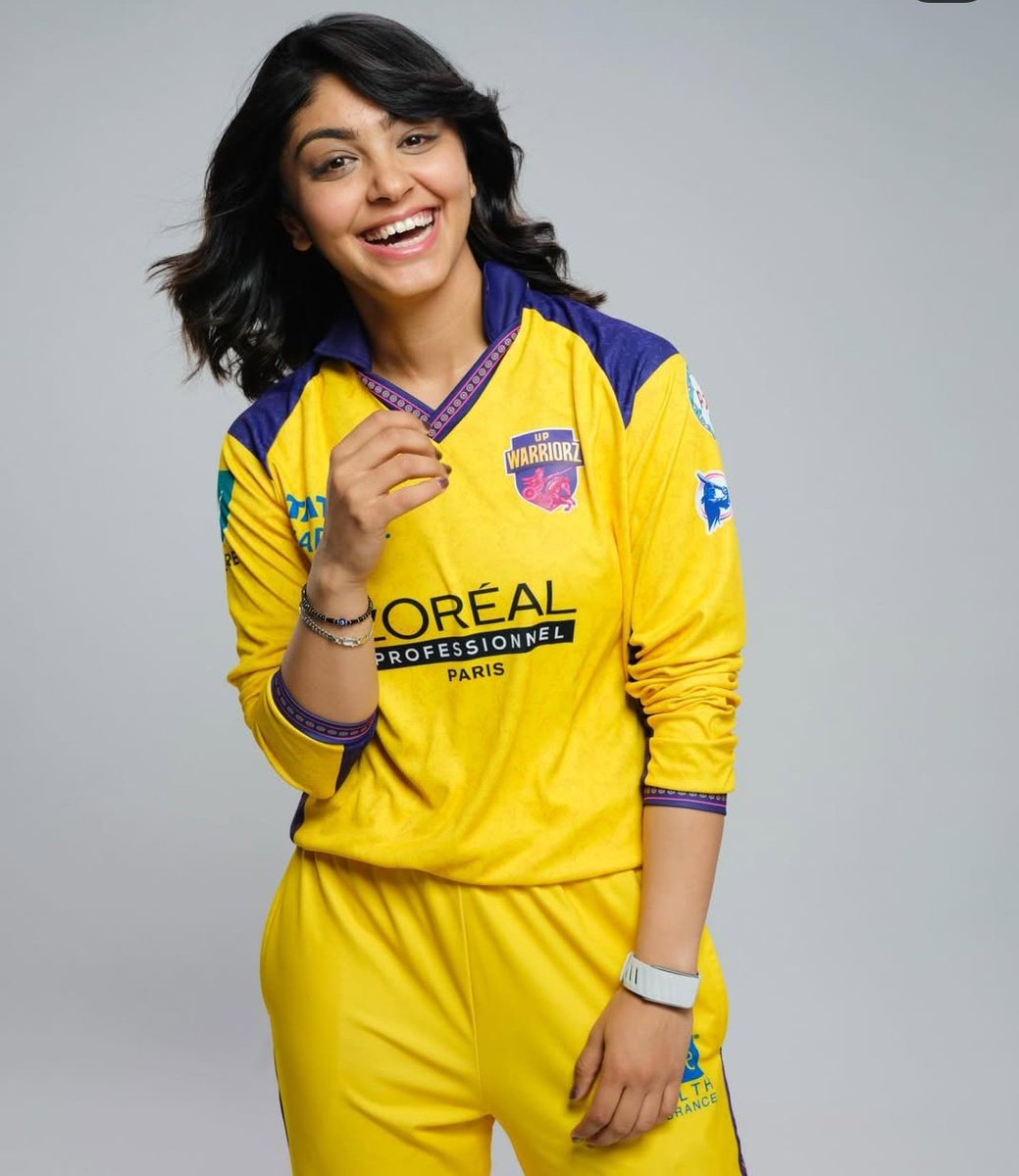 Do you know the meaning of class, timing, dedication, determination, grit, touch.... it's "Harleen Deol".

Harleen was forced to retired out in the previous game. Now she is showing a brilliant class in a must win game for UP warriorz.
#WPL2026 #MIvsUPW <a href="/UPWarriorz/">UP Warriorz</a>