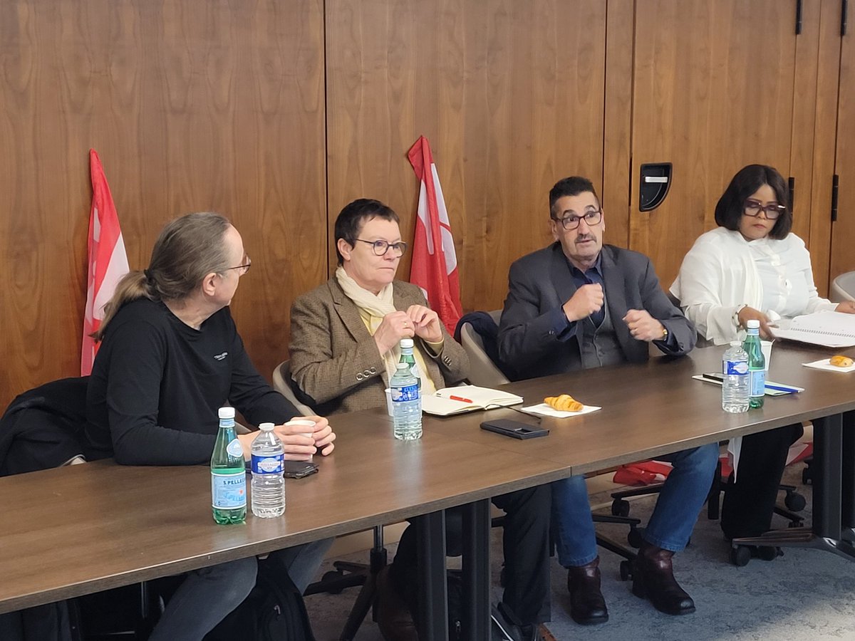 BrancheFOcom's tweet photo. Jeudi 15 janvier, rencontre organisée par la Fédération FO COM entre Frédéric Souillot, Secrétaire Général de Force Ouvrière, et les délégués et salariés de Free dans les locaux de l'entreprise. #FO #ForceOuvriere #Free #FoCom #Telecom #FreeTelecom https://t.co/iWw60KoyGO