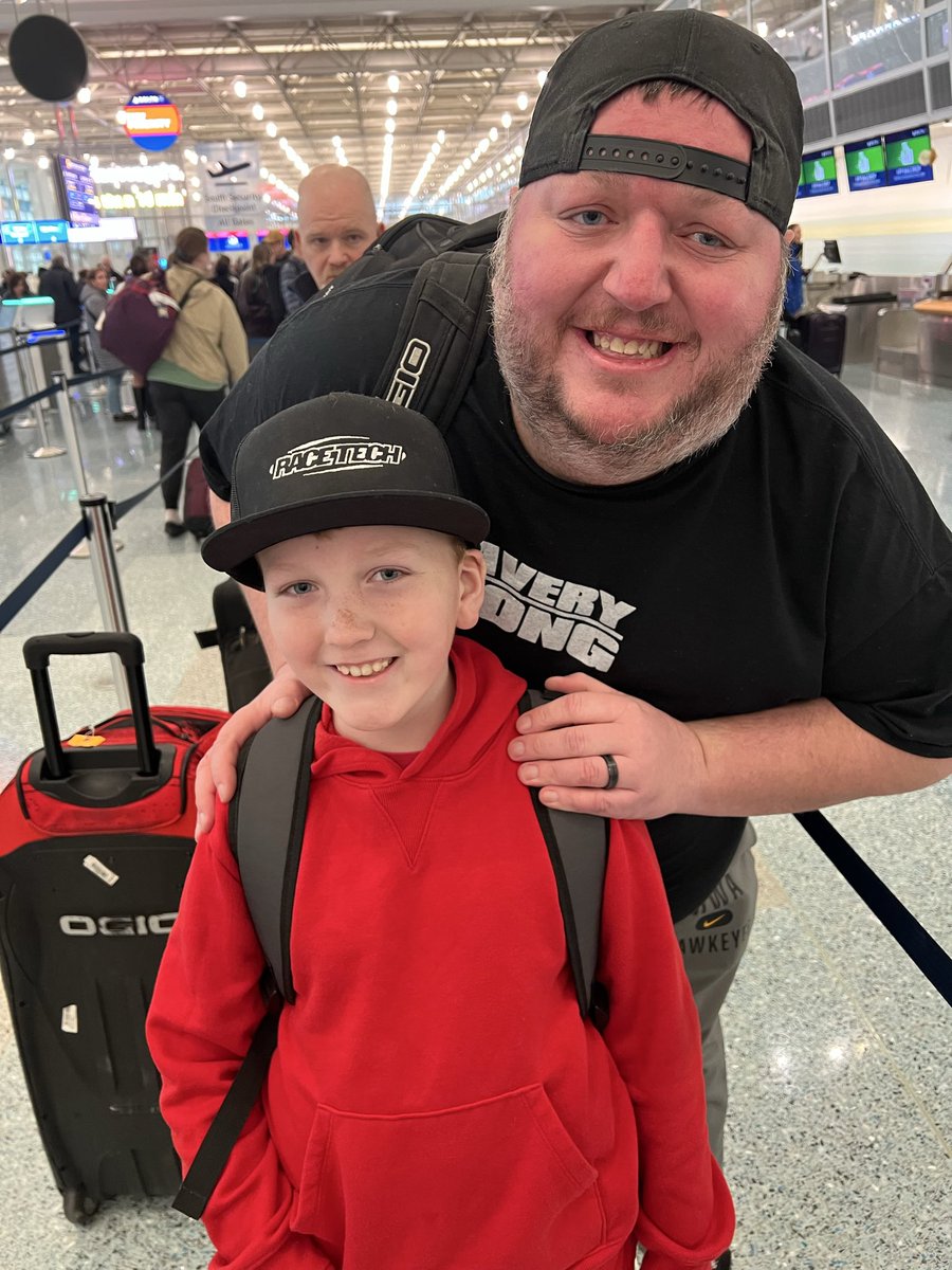 Chris Riesenberg tweet media