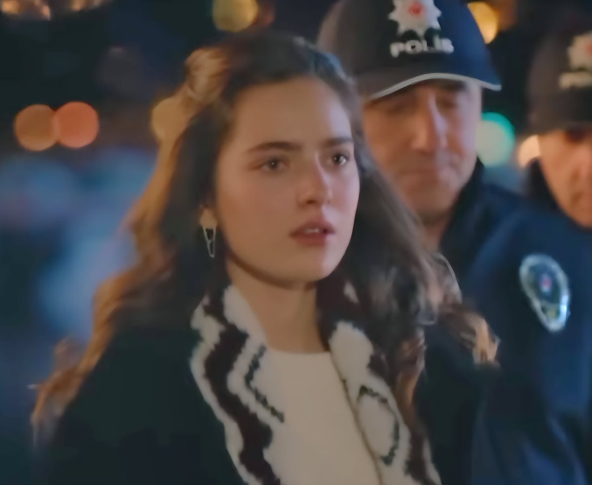 multigece's tweet image. durduk yere tutuklanan lavuk #tasacakbudeni̇z