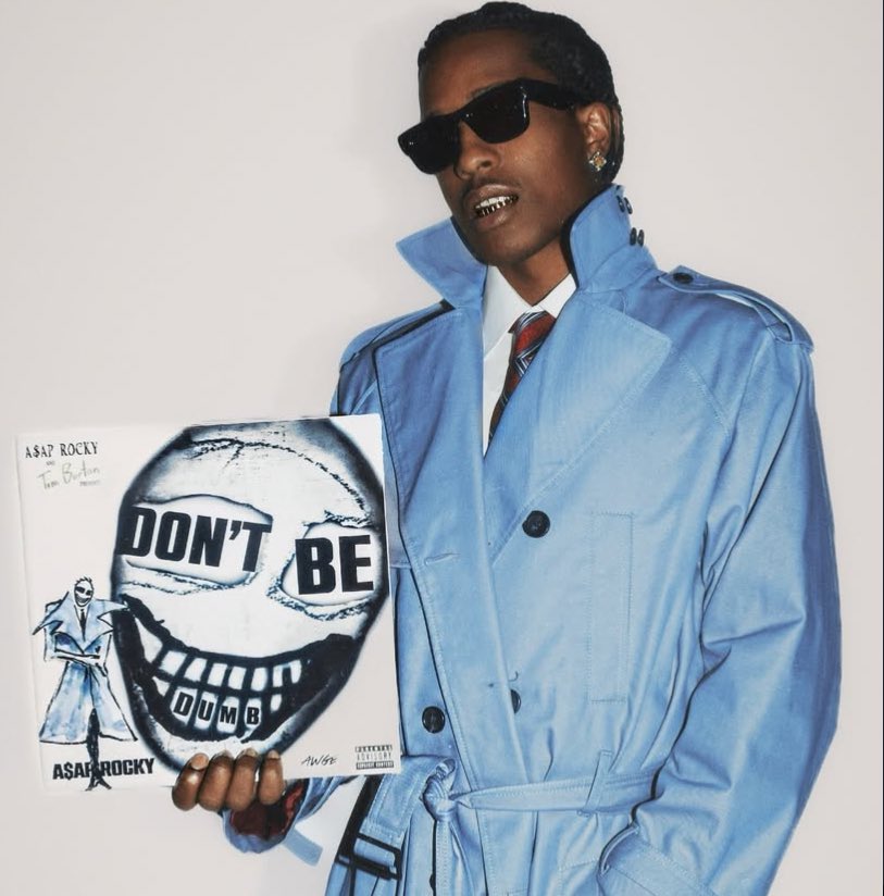 HiddenPosters® tweet media