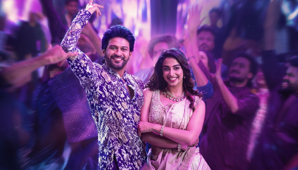 AlwaysNarendra8's tweet photo. #ShowTym😎
#AnaganagaOkaRaju🔥

@NaveenPolishety😍  @Meenakshiioffl 😘 https://t.co/g9EMUeHwZz