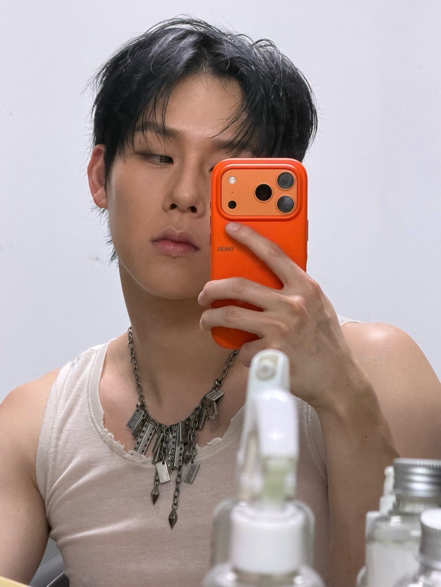 heonoftheday's tweet photo. ah https://t.co/lsCpKWn1Ab