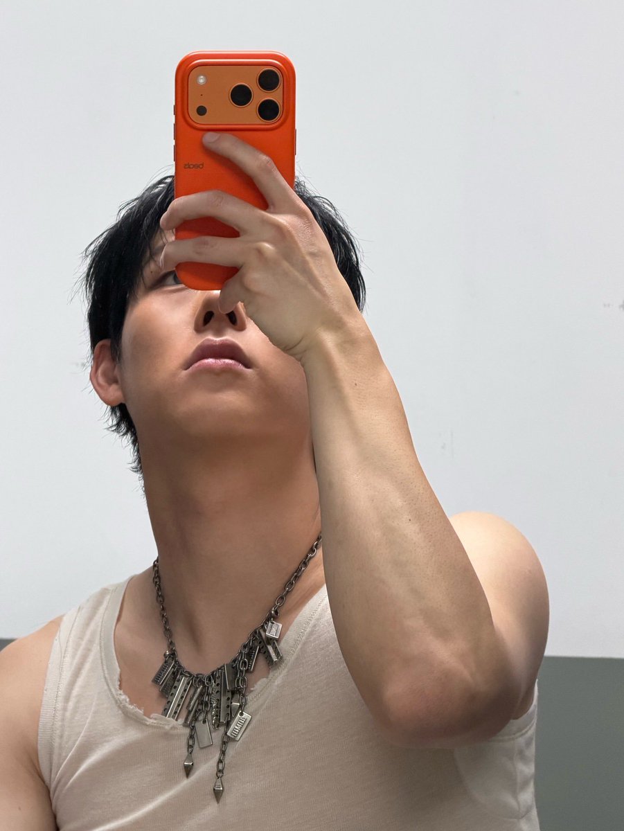 heonoftheday's tweet photo. ah https://t.co/lsCpKWn1Ab