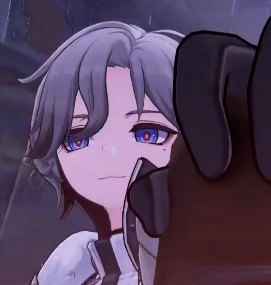 Code_nameN's tweet image. He's just like :3