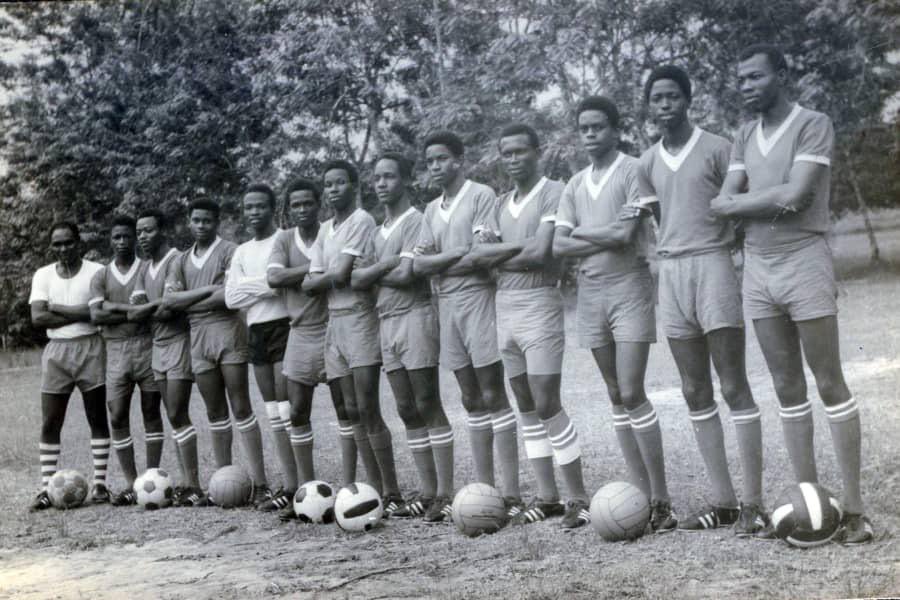 A nostalgic throwback to my days of stewardship as Captain at Government College Ughelli (GCU). Truly, these are the formative years that shaped us. Memories, once made, become the treasures we carry for a lifetime.

Can you spot me in the lineup?