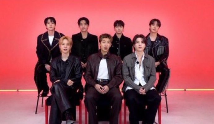 trulyjmin's tweet image. its all starting again im gonna cry what the fuck