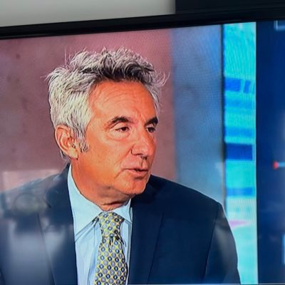 LoveTheseMets's tweet image. Is there a reason Jon Heyman’s profile pic is a picture of himself on a computer screen taken with his phone