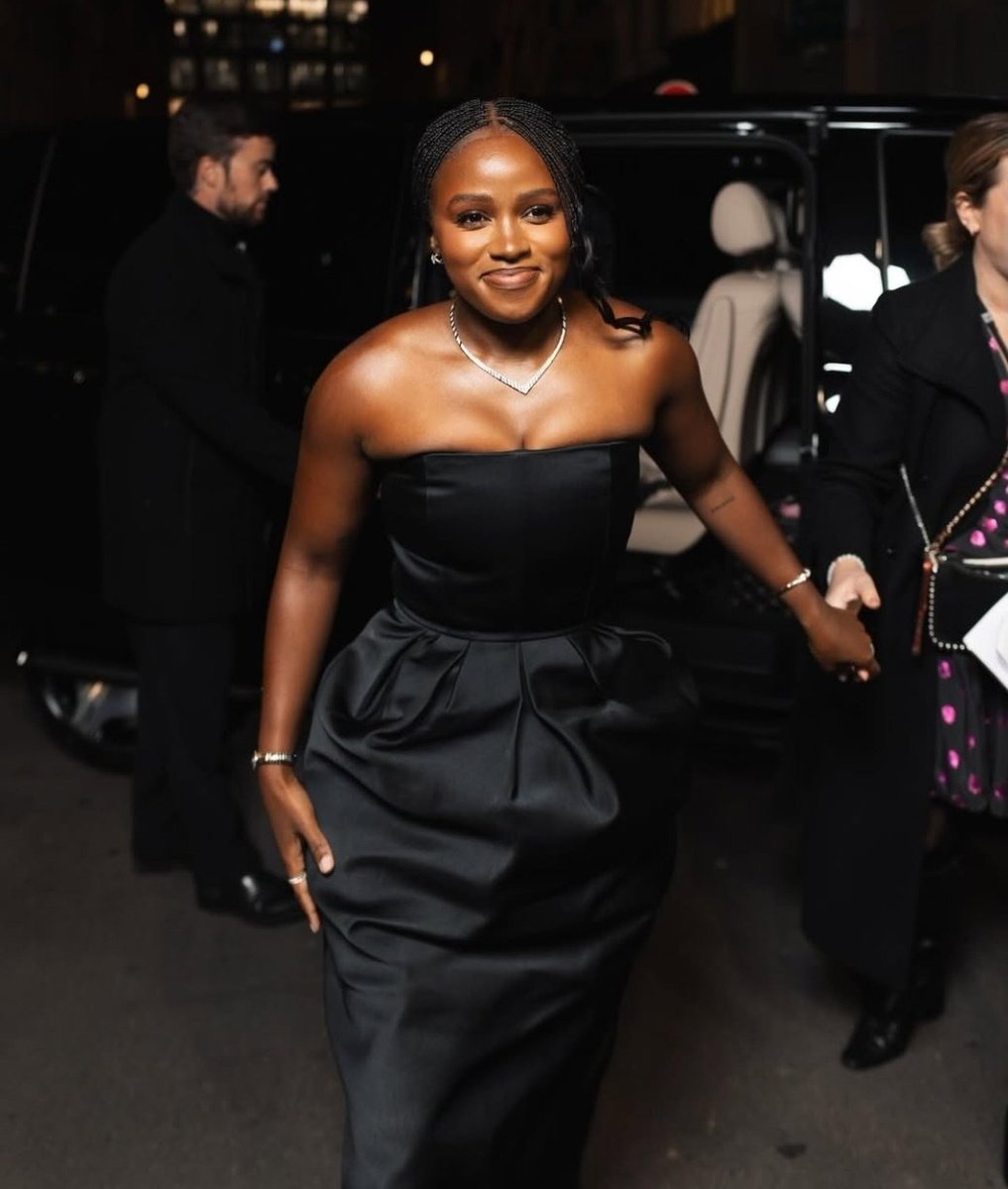 BridGabi's tweet image. they’re going to KISS EACH OTHER they’re going to be WIVES