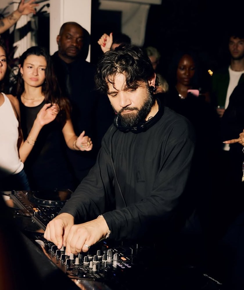 ProximityM's tweet image. Happy 38th Birthday to the 🐐 @Skrillex