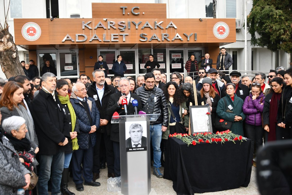 İzmir Barosu - #SavunmaSusturulamaz tweet media