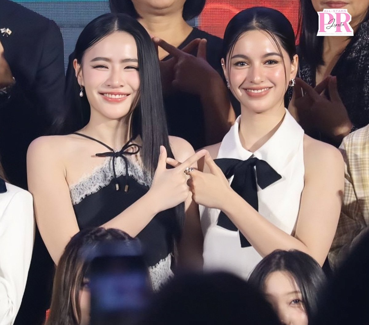prjipata's tweet photo. "เชลลี่-พันดาว" ร่วมงานแถลงข่าว JAPAN EXPO THAILAND 2026 

#japanexpothailand26xShellyPundao
#shellypundao
#japanexpothailand2026 https://t.co/p1qSmeZtbv