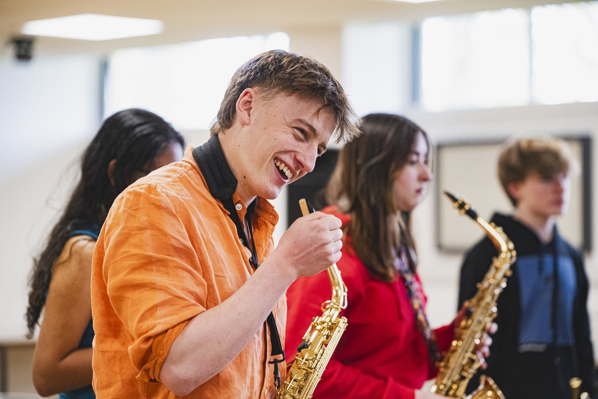 Royal Welsh College of Music & Drama tweet media