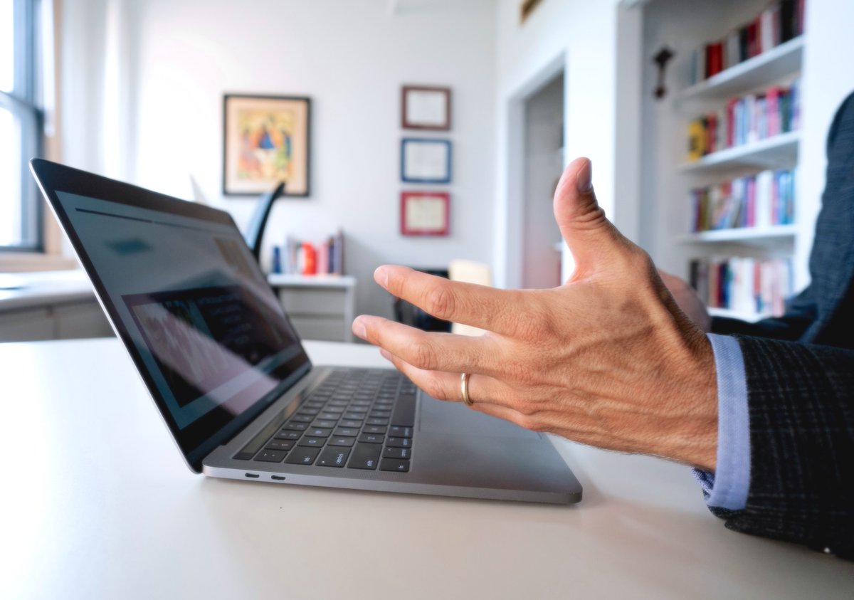 Luther Seminary tweet media