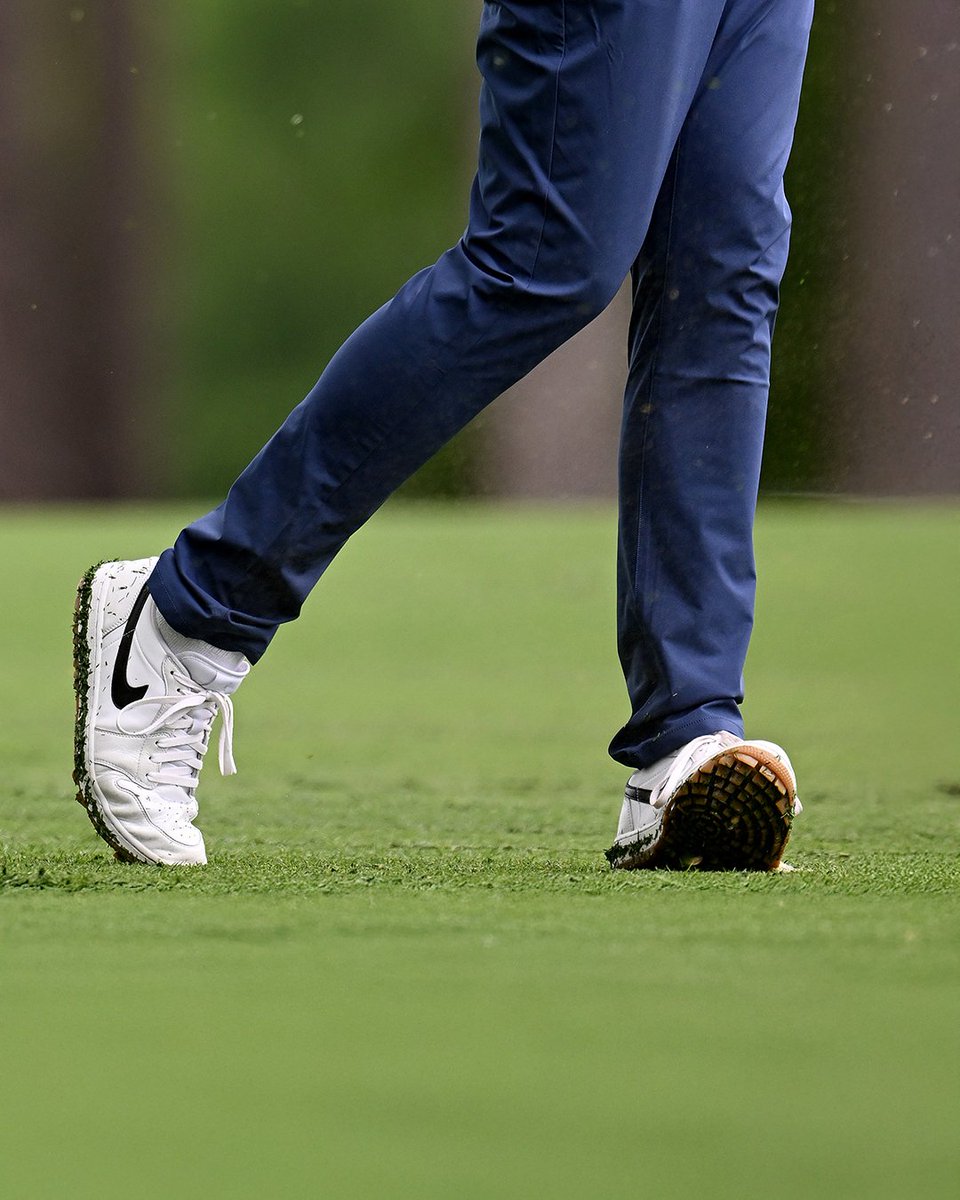 Raymond Williams tweet media