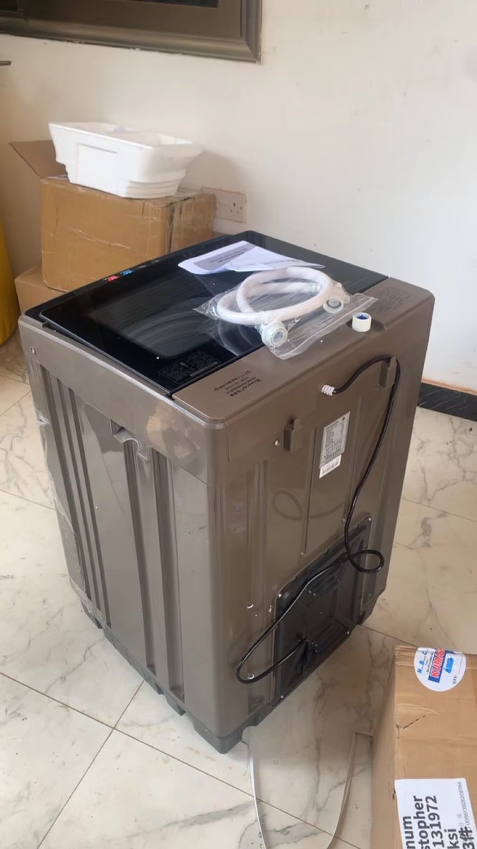 Fully automatic machine 
Kilo 8.5 
650,000
Meli siku 45
0745221288