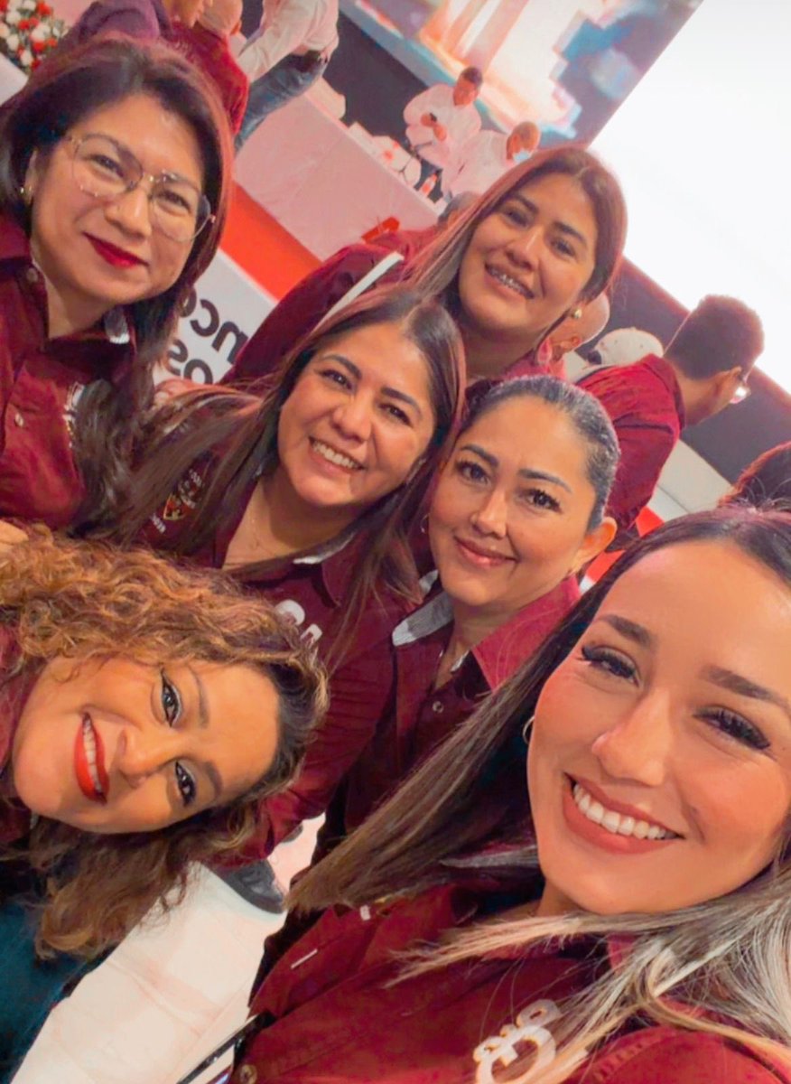 grupo_42's tweet image. Sentimiento d orgullo es lo q reflejamos, x pertenecer a nuestra querida @Seccion42_STPRM ser liderados por nuestro amigo @lgps03101 pasando lista en la 1er asamblea del 2026 cumpliendo con nuestra responsabilidad sindical, cerrando filas en torno a nuestra política
@MarcoAzuara1