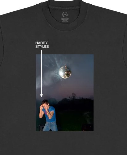 matildashome's tweet photo. the shirt saying its harry but in his post being ‘me’ like that’s a babygirl!!!!!!!! https://t.co/dmEEkBFKv8