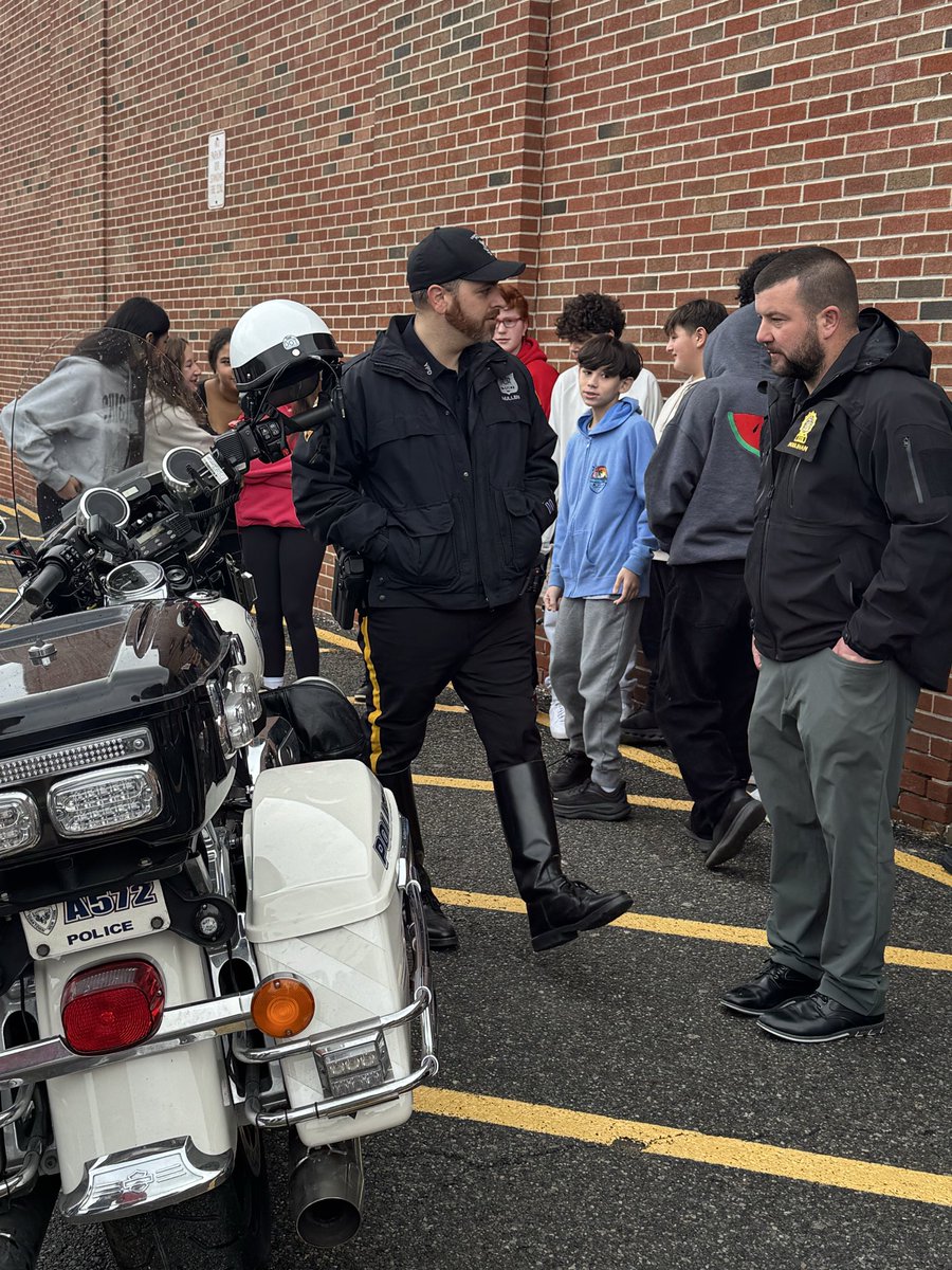 Marie Horowitz tweet media