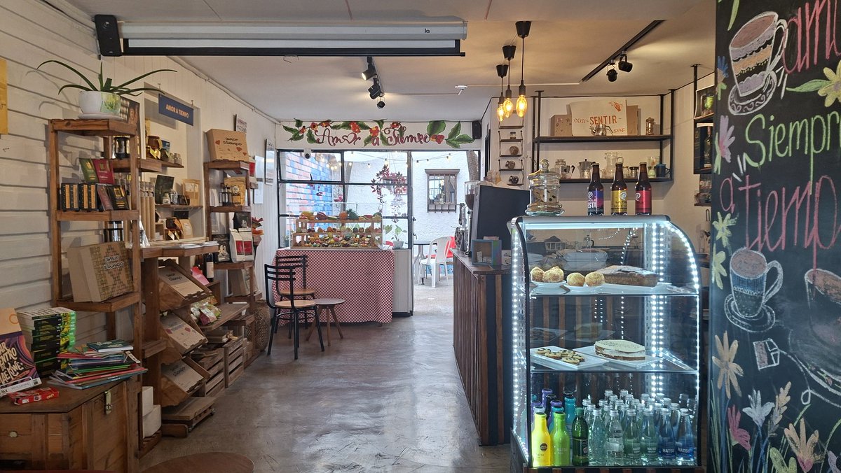 Los interesados en nuestro Café Maru lo puedes encontrar en La Tienda De Amor a Tiempo, en la dirección Carrera 26 #40-20, barrio la Soledad, Bogotá. ¡¡¡Los Esperamos!!! 🌱☕️🕊