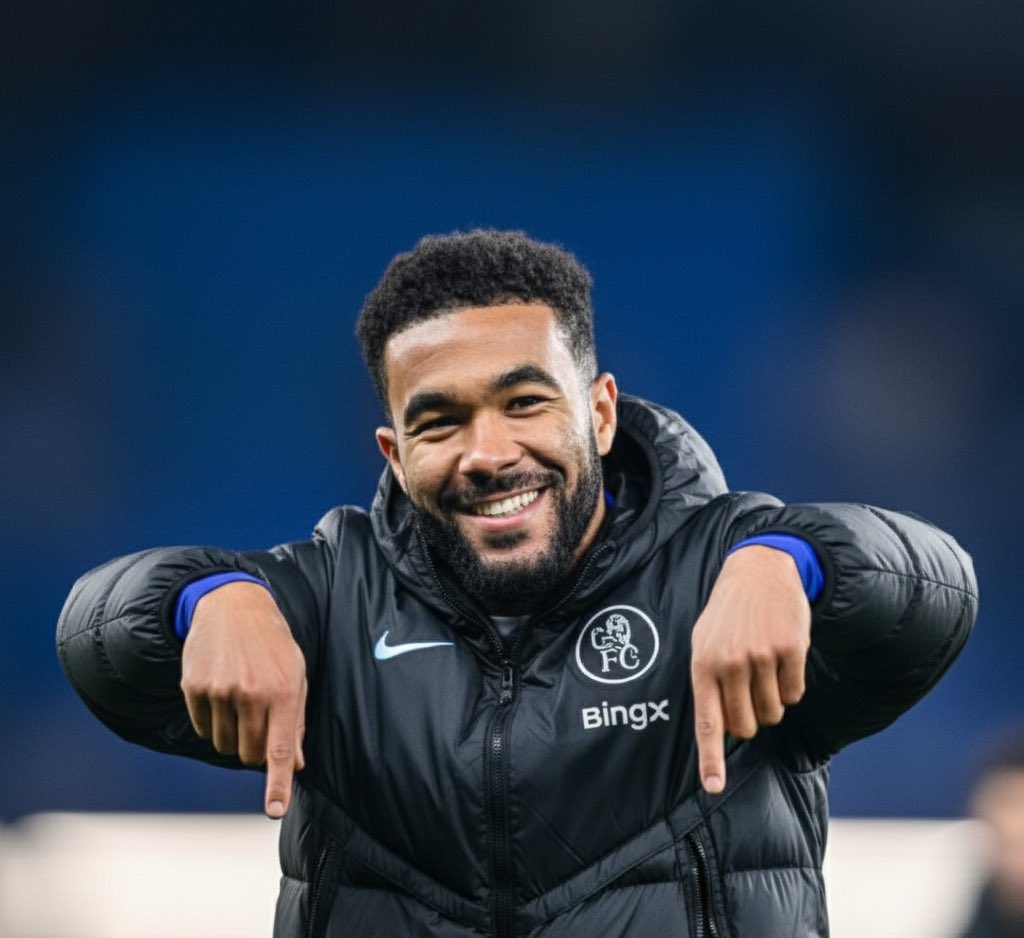 HassCFC's tweet image. I FEEL LIKE GIVING A SHOUTOUT TODAY📍

Picking everyone that comment under this. 
LIKE❗️REPOST❗️DROP your HANDLES❗️