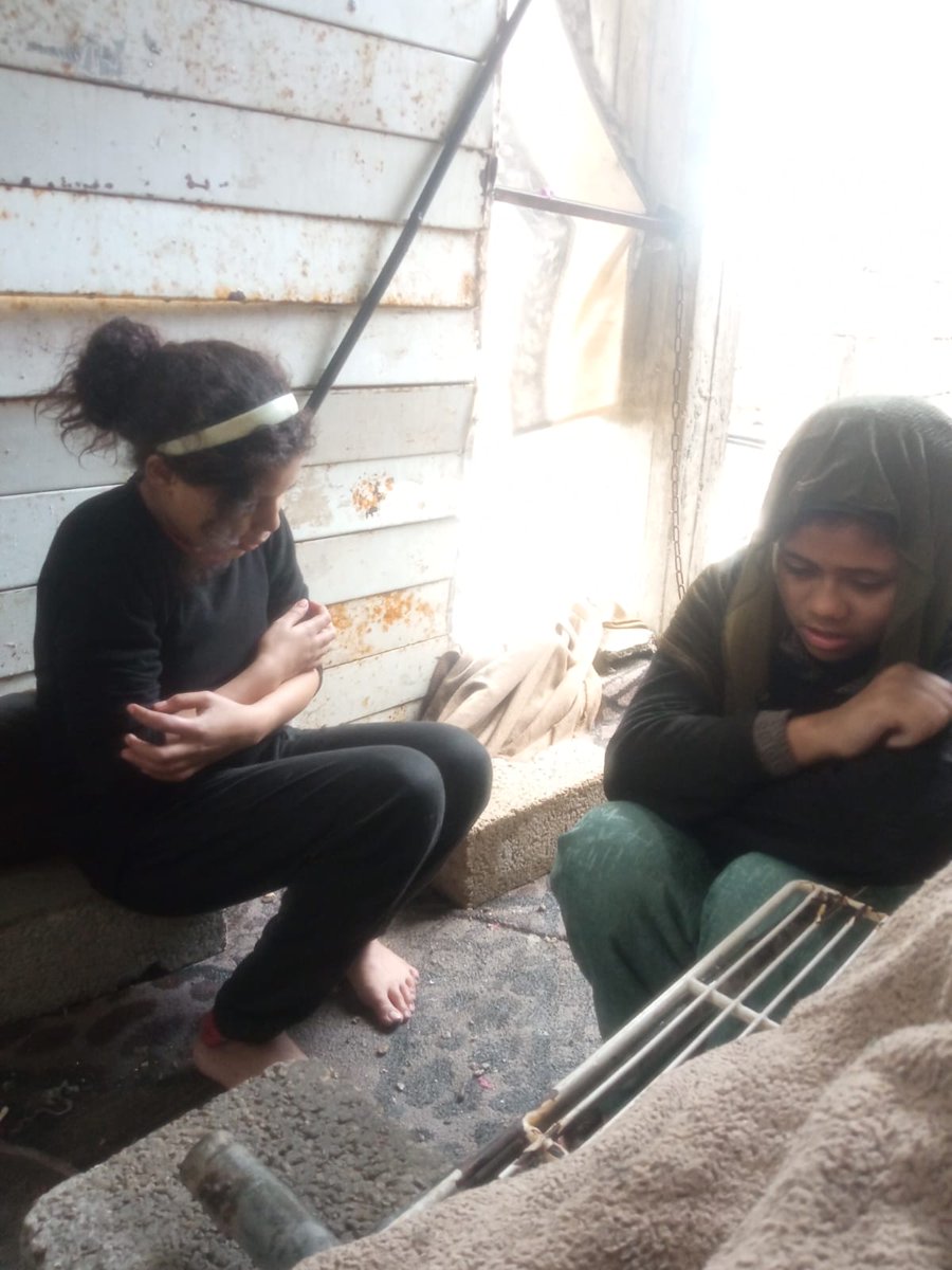 Gulnar_19's tweet image. By the end of the week, no one had supported me, and we hadn't achieved any of our goals. Please donate today to bring food for my siblings tomorrow; we haven't cooked in a while. And thank you to those who shared in the suffering of my brothers. chuffed.org/project/154751…