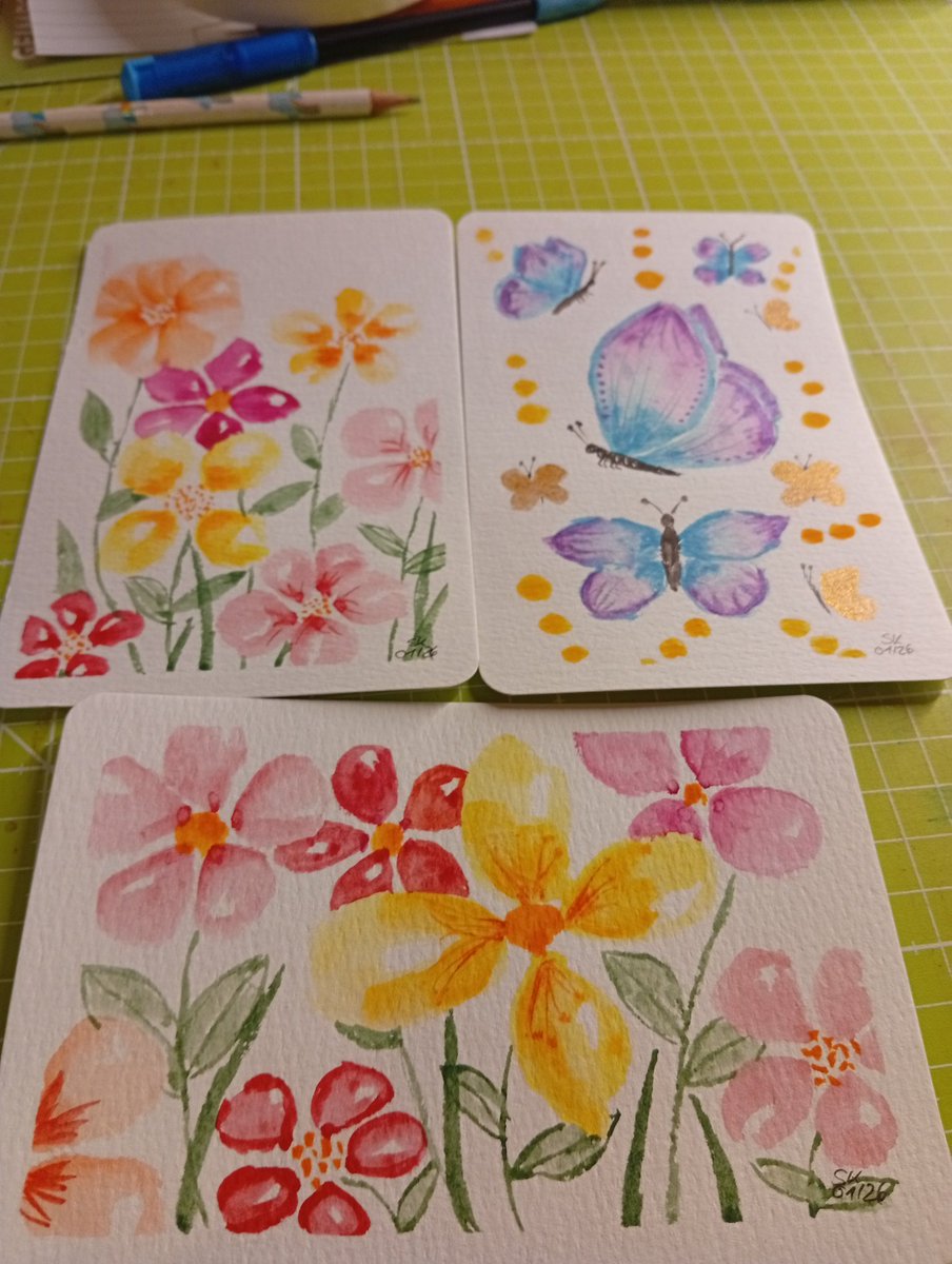 Ein paar der über 30 Postkarten die ich dieses Jahr schon gestaltet habe.