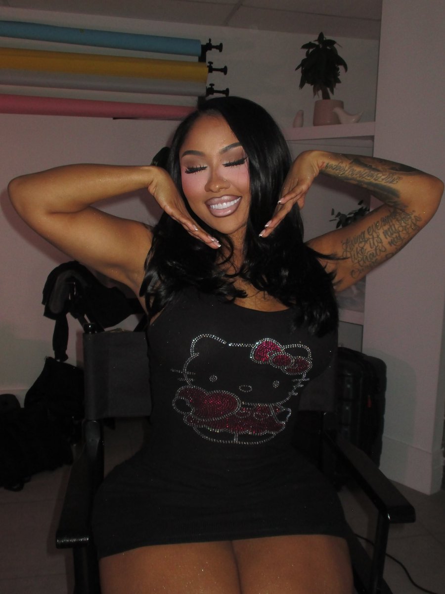 AriTheDon's tweet image. 🩷