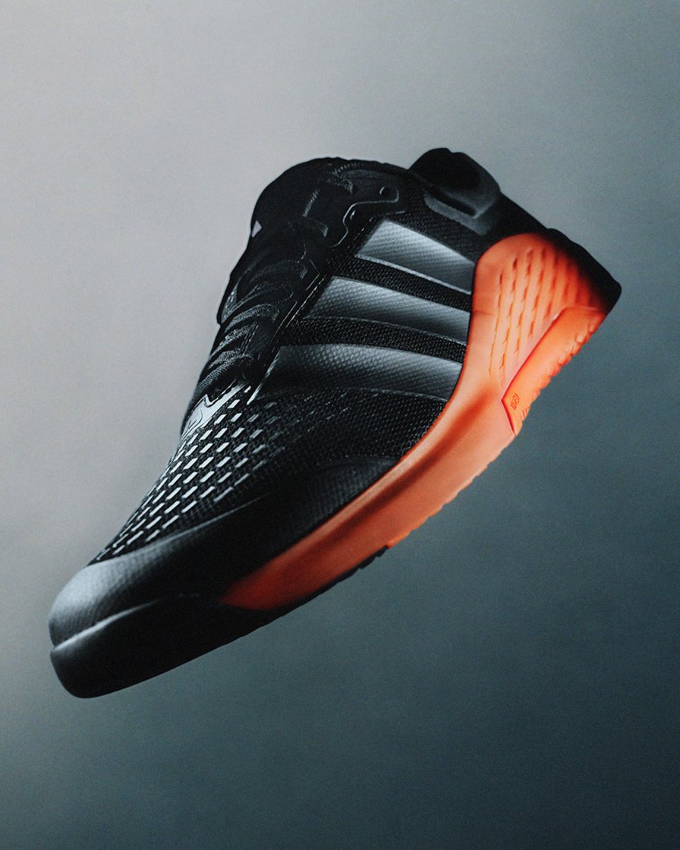 deportesmarti's tweet photo. Más control. Más fuerza. Más enfoque. 💪 Los adidas Dropset 4 están diseñados para quienes entrenan en serio y no se detienen hasta lograrlo.
Ya disponibles en Tiendas Martí y en https://t.co/GNSNOV6GAp.
#MartíTeMueve #adidasTraining #Dropset4 #EntrenaConTodo https://t.co/ia4muuXX9V