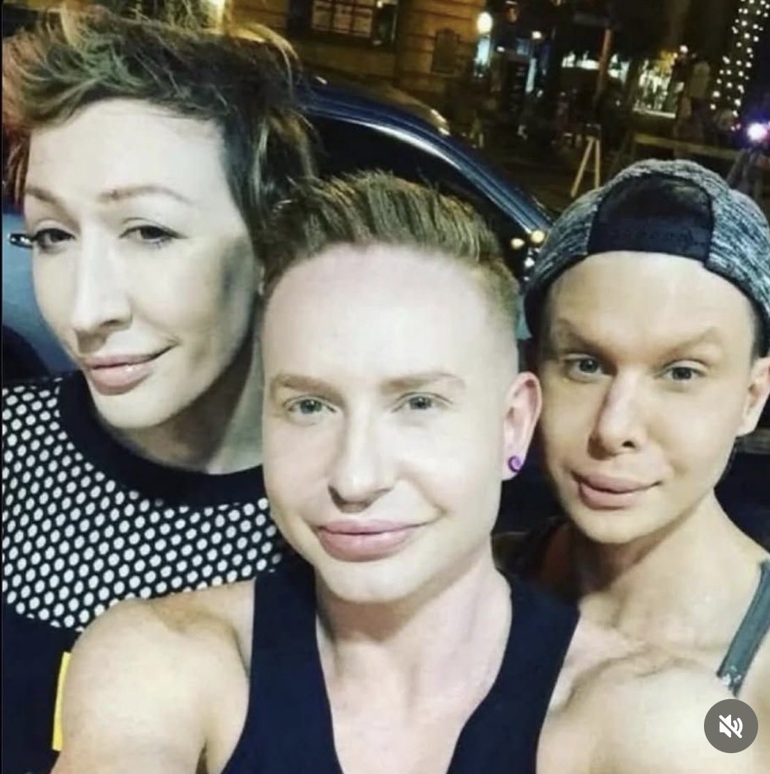 erenfromtargets's tweet photo. “Bite into a beyhive to end Tate Mcrae”

me and my friends: https://t.co/gHv8KIcRVb