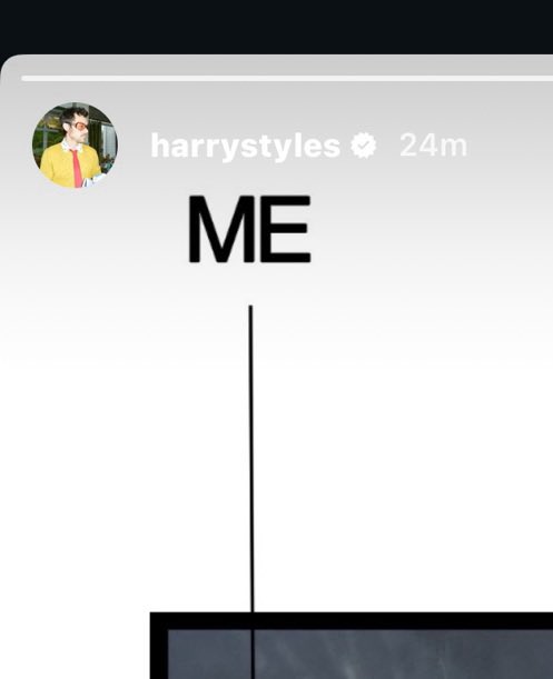 vodkaskys's tweet image. COMO PONE “YO” Y UNA FLECHITA ME MATO😭