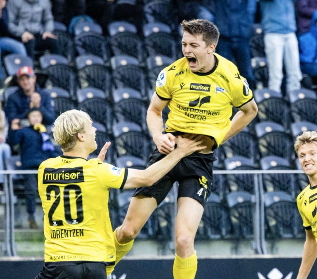 Benjamin tweet media