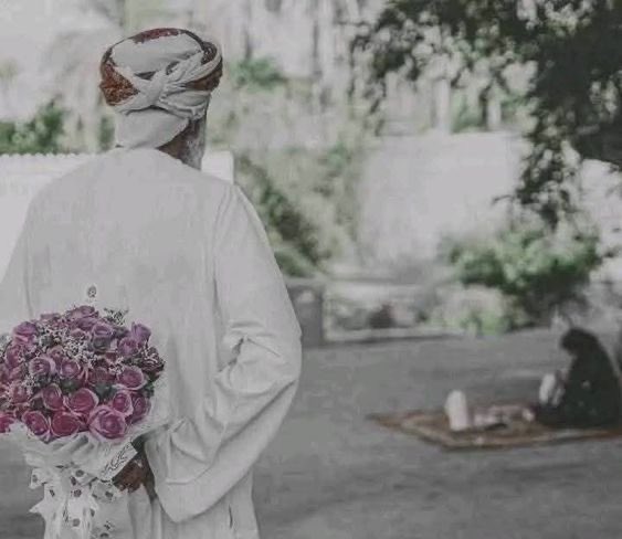 bilel_tawhid's tweet photo. Ibn Al Qayyim رحمه الله a dit :

"Épouser celle dont on est fou amoureux est le remède légal et universel qu'Allah a êtabli."

📚 Péchés et Guérison - page 321 https://t.co/d9kGeM4lXF