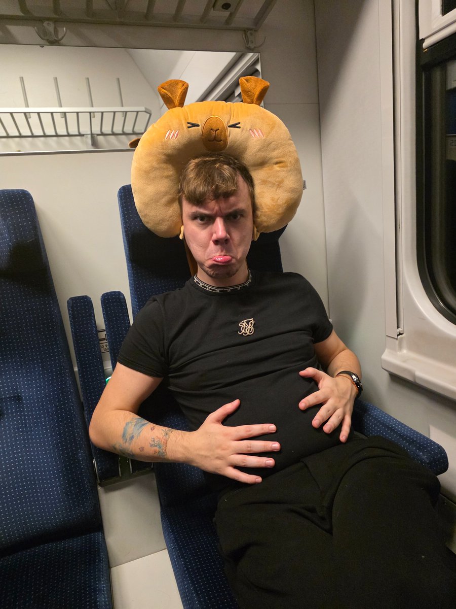 RandomBruceTV tweet media