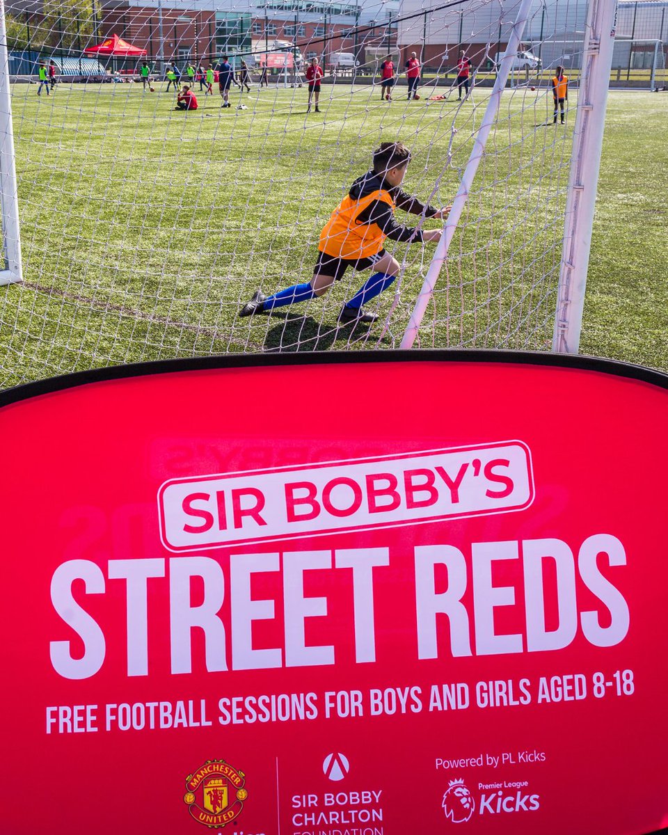 The Sir Bobby Charlton Foundation tweet media